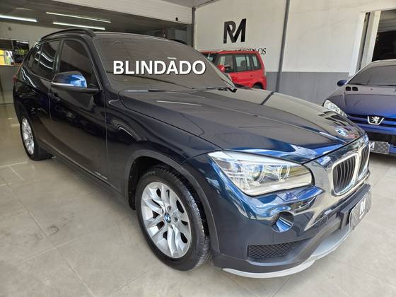 BMW X1 2.0 16V TURBO ACTIVEFLEX SDRIVE20I X-LINE 4P AUTOMÁTICO